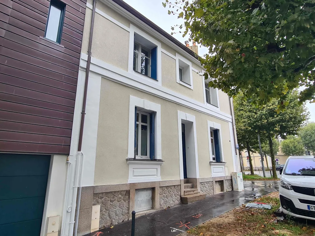 Entre contraintes patrimoniales et enjeux techniques contemporains